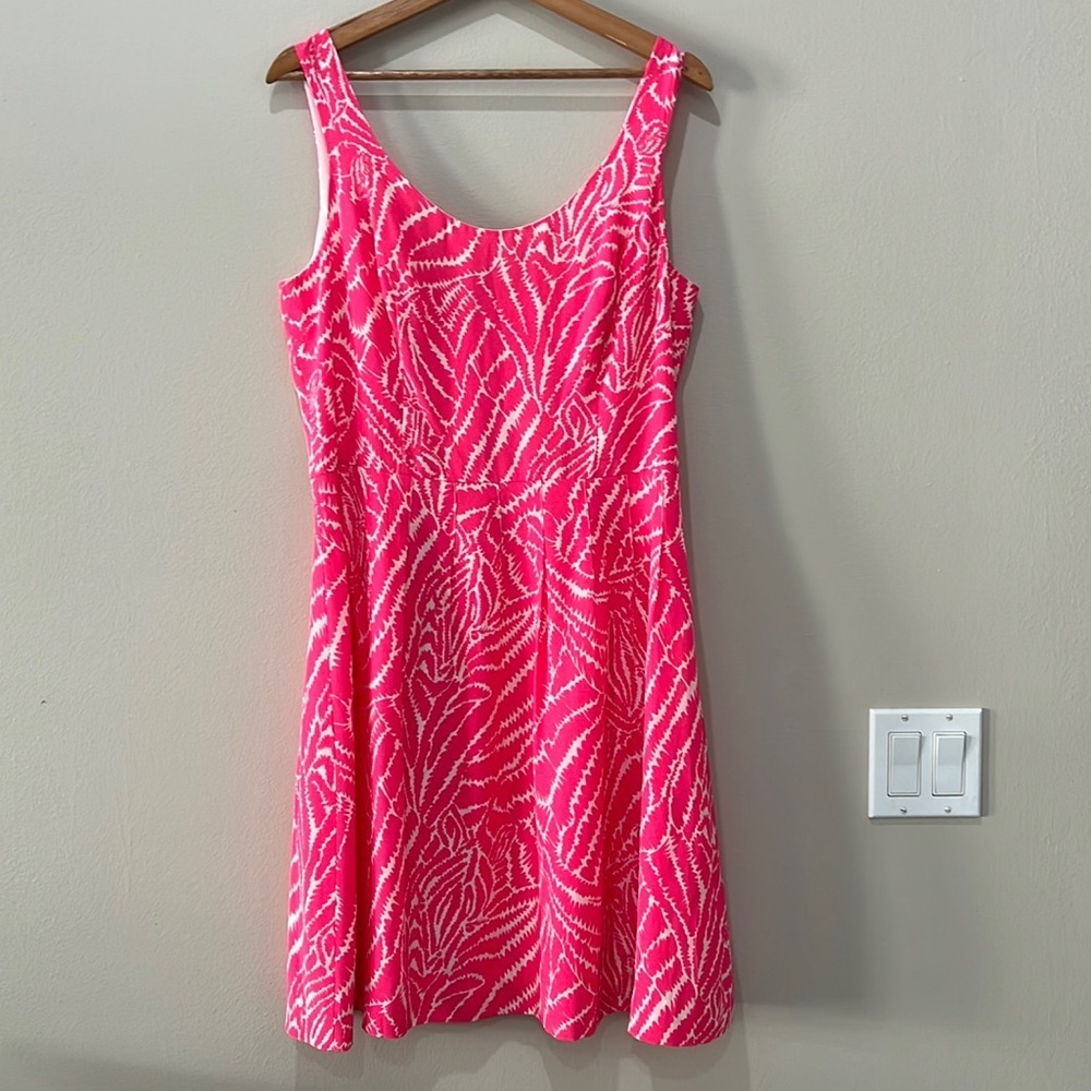 Lilly Pulitzer Women’s Silk Posey Splash Pink Dress in size 10 preppy